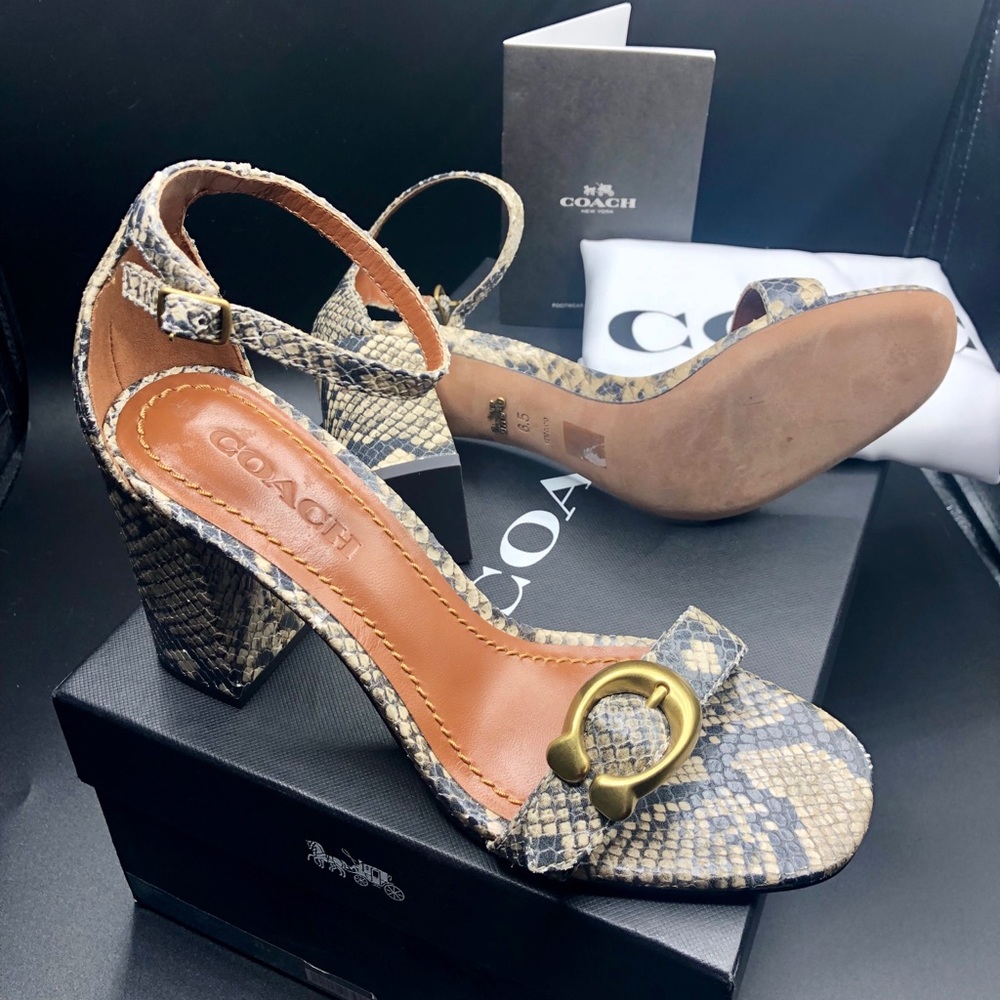 New!⚡️ COACH snakeskin sandal 👡 🐍
